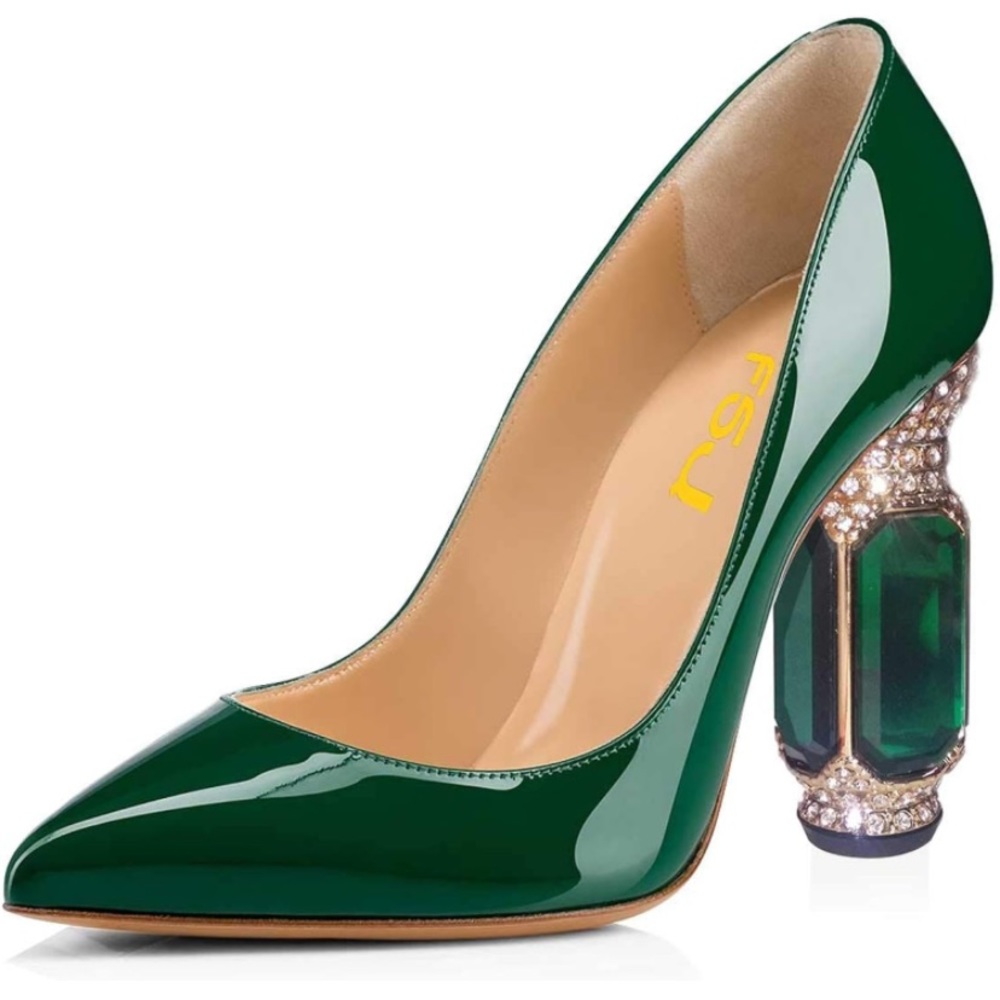FSJ patent leather Emerald Green heels. Tried to stretch them to no avail. Size8
